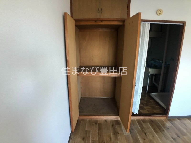 収納　同型別部屋写真・反転タイプ