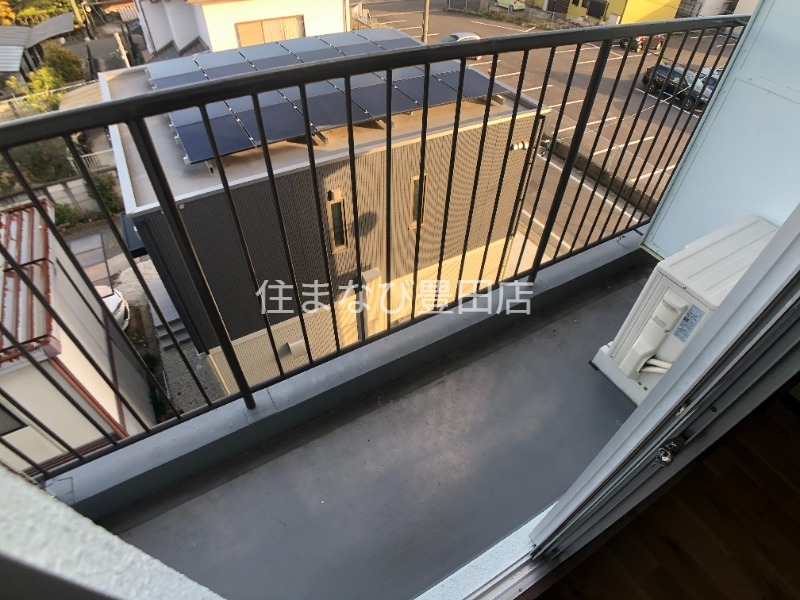 バルコニー　同型別部屋写真