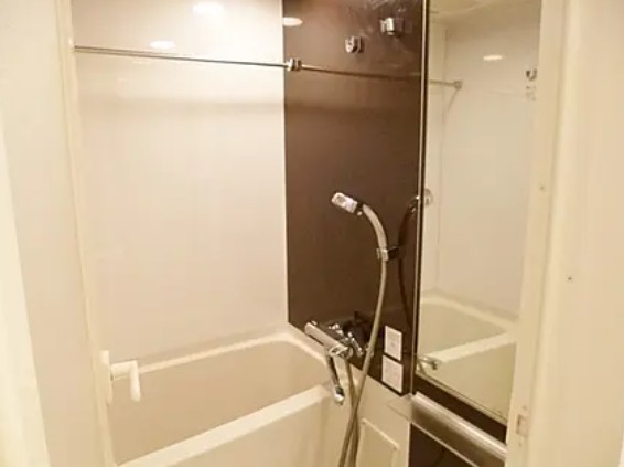 バス・シャワールーム　風呂