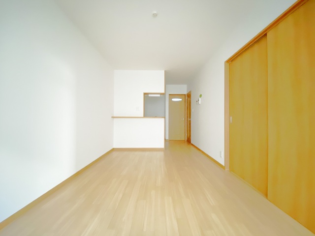 居室・リビング　ＬＤＫ10.2帖　ゆっくりくつろいで下さい♪