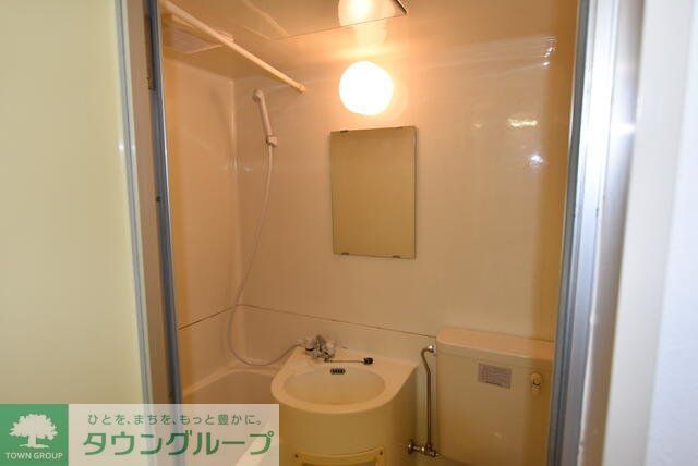 バス・シャワールーム