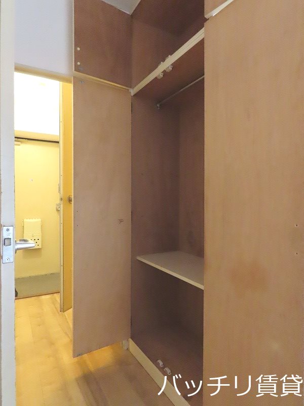 収納　別号室タイプの為、現状を優先します