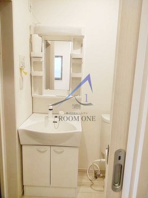 洗面設備　洗面台です。