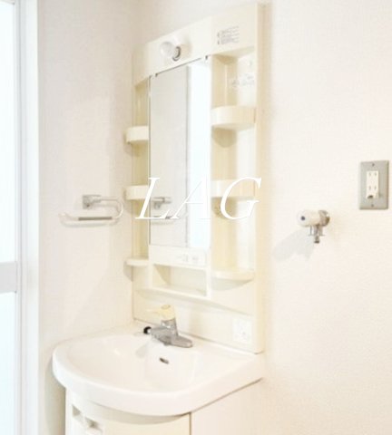 洗面設備　洗面台です。