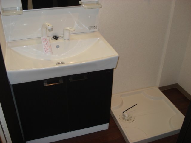 洗面設備　洗髪洗面化粧台