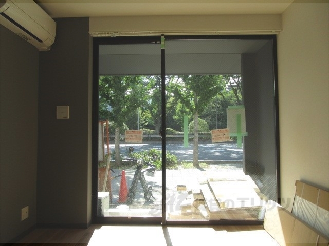 居室・リビング　洋室