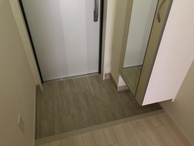 玄関　玄関