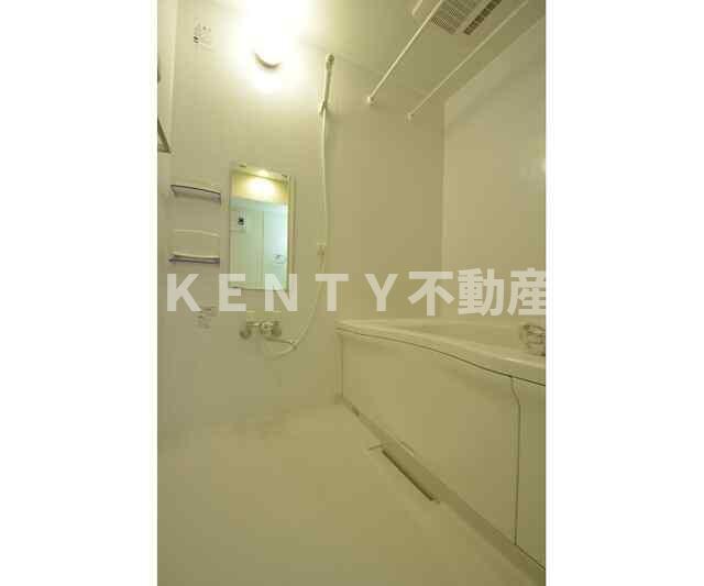 バス・シャワールーム　お風呂です