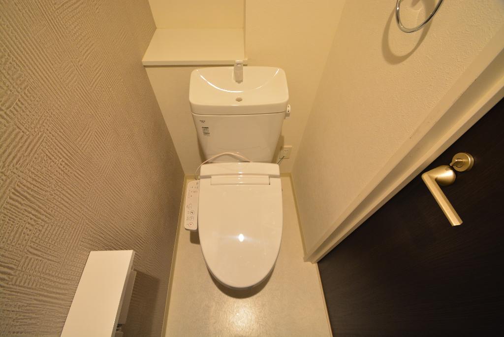 トイレ　シャワー付トイレ