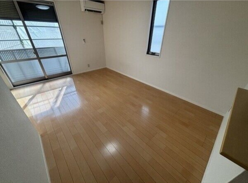 居室・リビング　図面と現状に相違がある場合には現状を優先