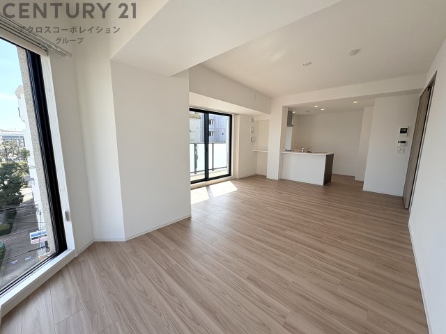 居室・リビング　広々としたリビング！