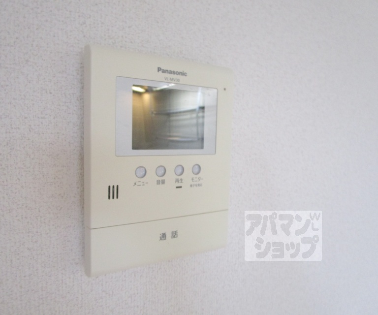 その他　前面道路です。