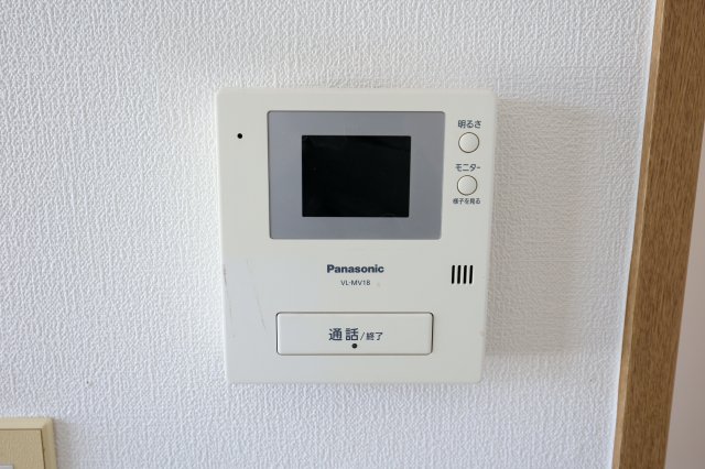 セキュリティ　モニター付きインターホン