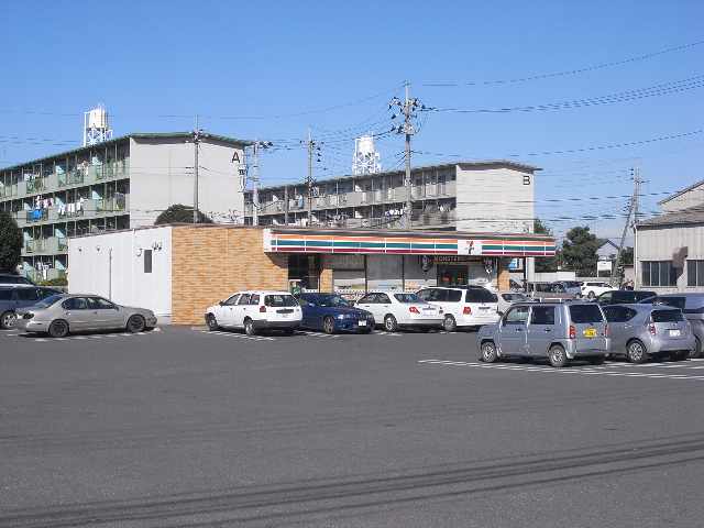 コンビニ　セブンイレブン 小山間々田店（コンビニ）まで464m