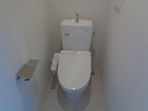 トイレ　シャワー付トイレ