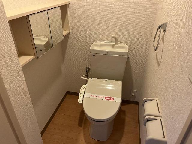 トイレ　シャワー付トイレ