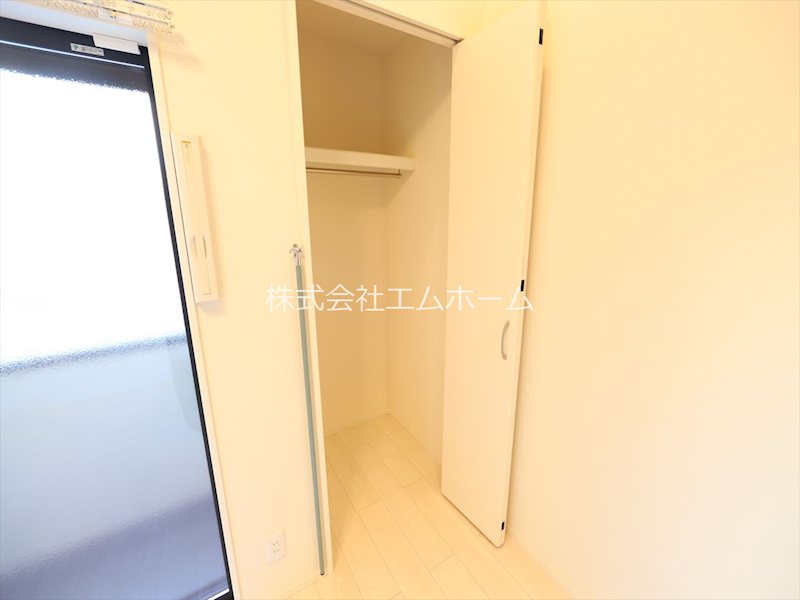 収納　クローゼット付