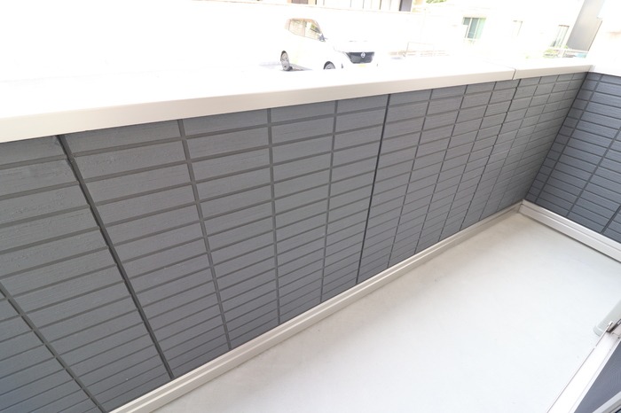 バルコニー　図面と現状に相違がある場合には現状を優先