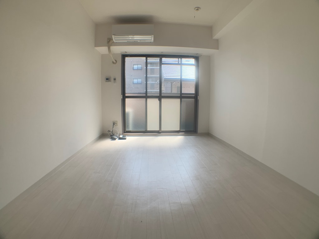 居室・リビング　南向きのリビング！