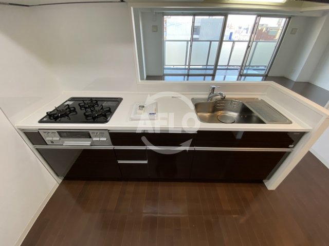 キッチン　レジディア玉造　キッチン