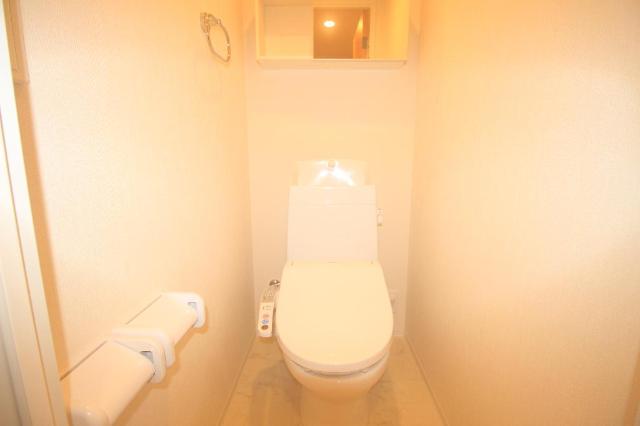 トイレ　シャワー付トイレ