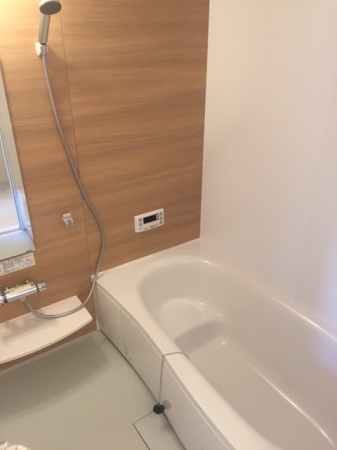 バス・シャワールーム