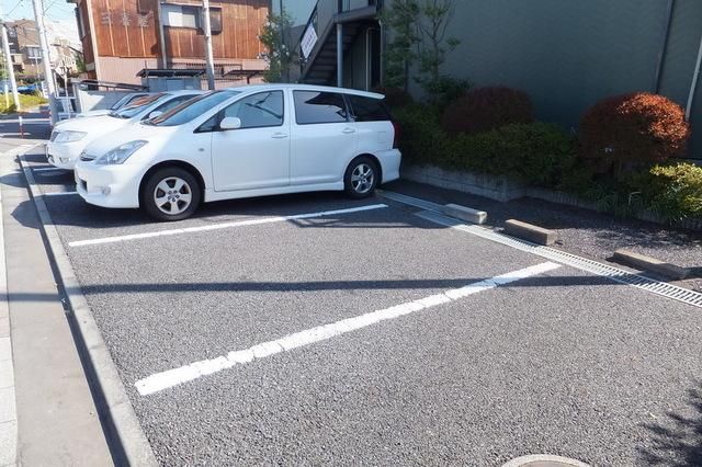 駐車場　★敷地内駐車場★