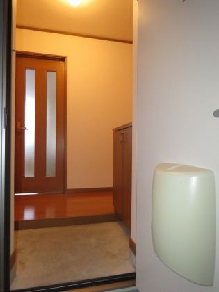 玄関　玄関　※概略資料につき現況を優先します。