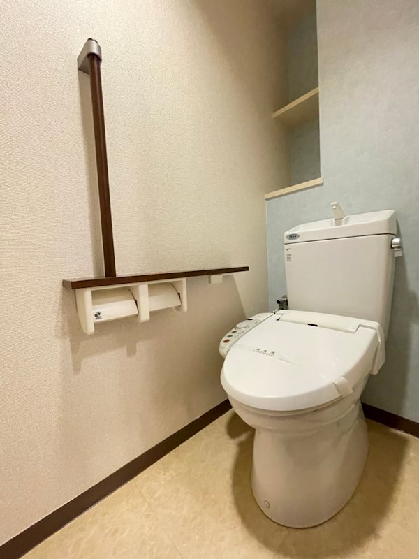 トイレ　トイレもきれいです