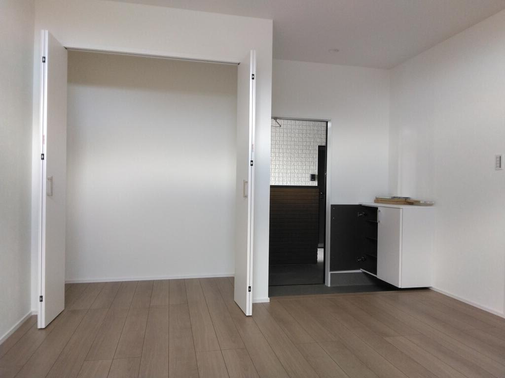 居室・リビング　収納　クロゼット