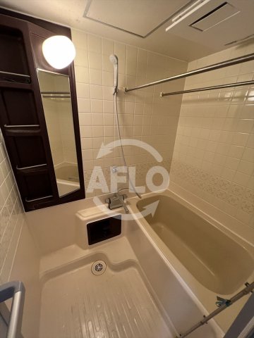 バス・シャワールーム　ハイツ森ノ宮　浴室