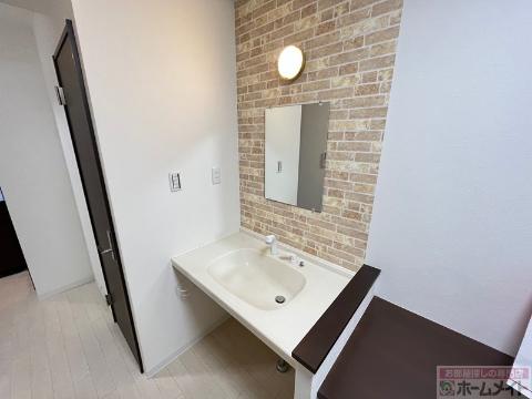 洗面設備　洗髪洗面化粧台