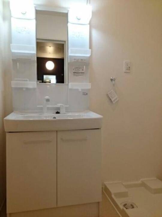 洗面設備　洗面所