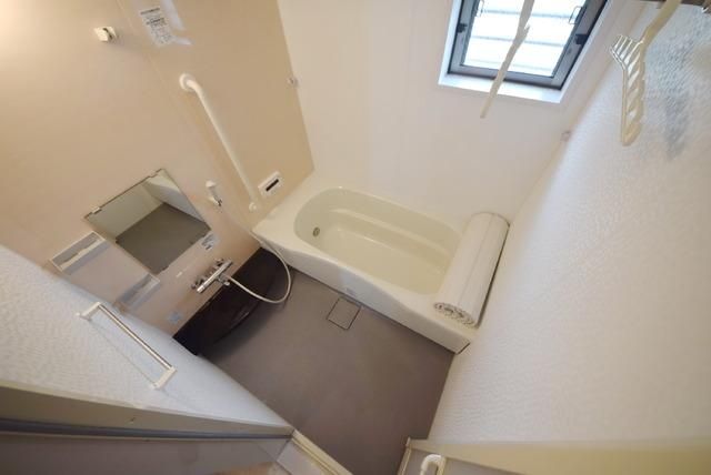 バス・シャワールーム　お風呂でゆっくりバスタイム