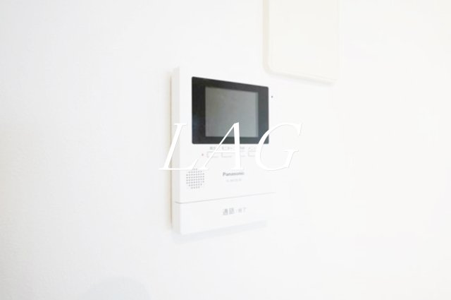 セキュリティ　モニター付きインターホンです。