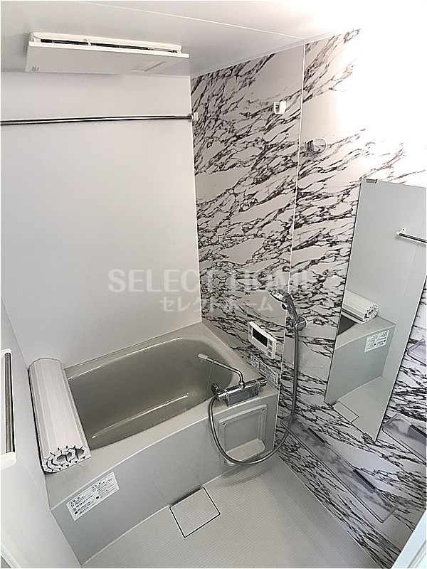 バス・シャワールーム　同系タイプ、イメージです。