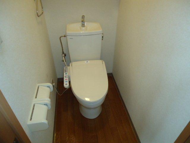 トイレ　シャワー付トイレ