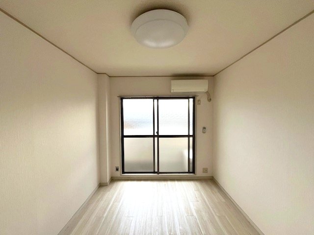 居室・リビング　おしゃれな居間です