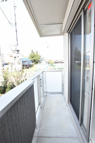 バルコニー　同物件、別物件の写真となります。ご参考までにご覧ください。