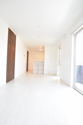 居室・リビング　同物件、別物件の写真となります。ご参考までにご覧ください。