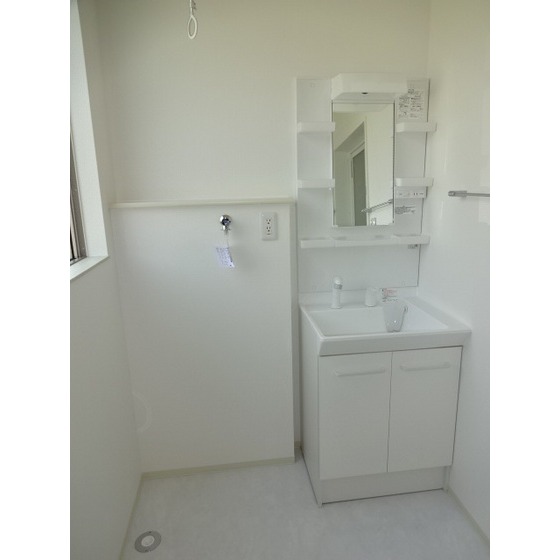 洗面設備　※他のお部屋の写真です。