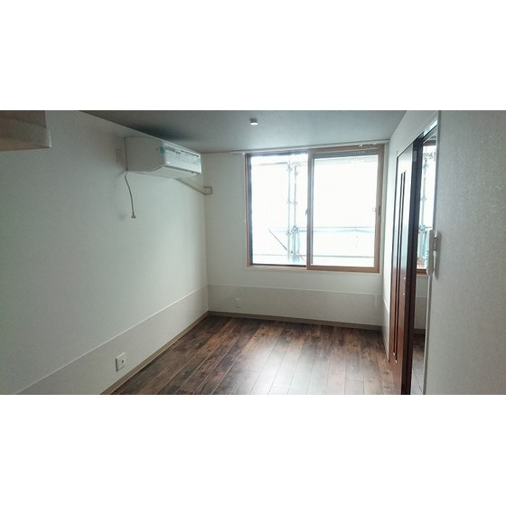 その他設備　エアコン付き