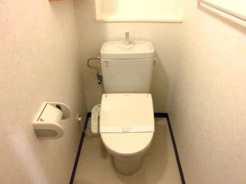 トイレ　図面と現状に相違がある場合には現状を優先