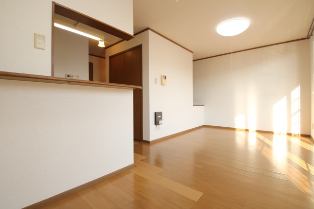 居室・リビング　※別室の参考写真の為、現況優先です。