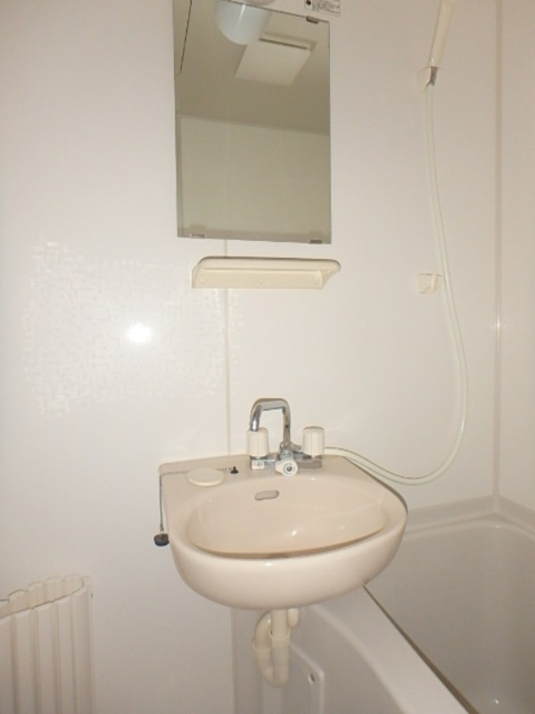 洗面設備　図面と現状に相違がある場合には現状を優先