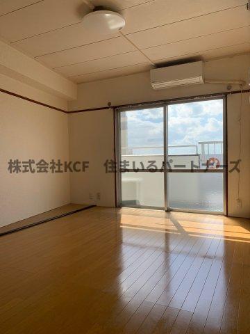 居室・リビング　い草の香りが落ち着く素敵な和室です