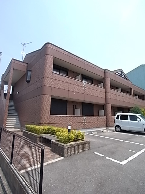 建物外観　ハウスメーカー施工の外観