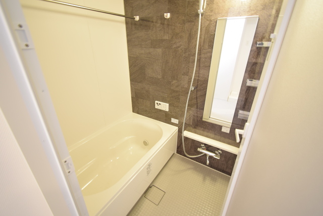 バス・シャワールーム　同タイプの写真です