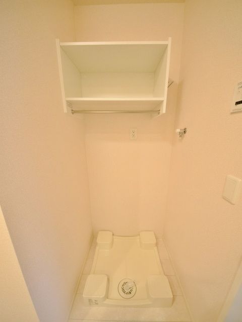 その他　収納棚が嬉しいですね