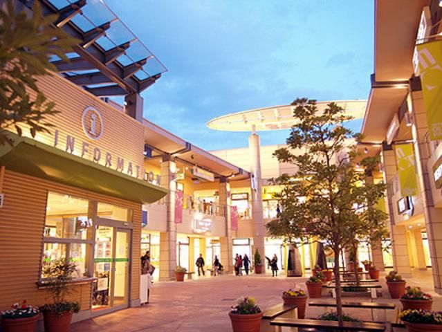 その他　三井アウトレットパーク（その他）まで739m